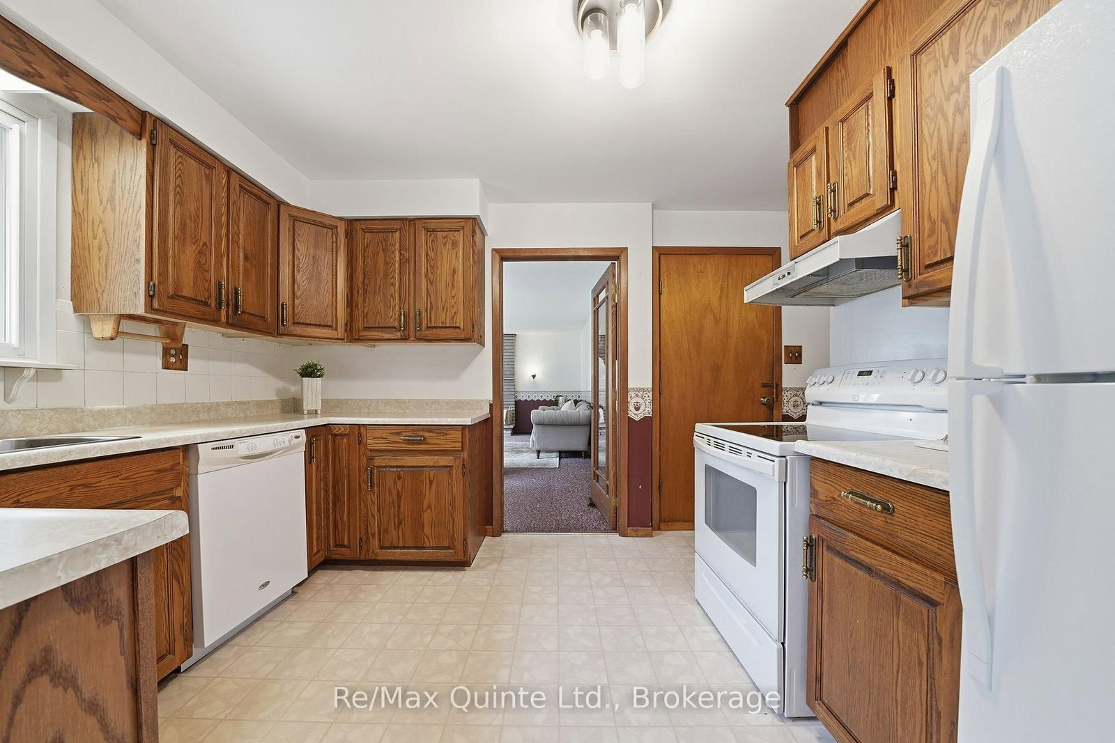 1678 County Road 3 • Prince Edward County, ON photo 15