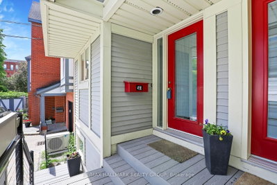 49B First Avenue — photo 2