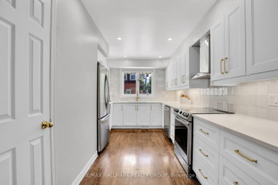 49B First Avenue — photo 5