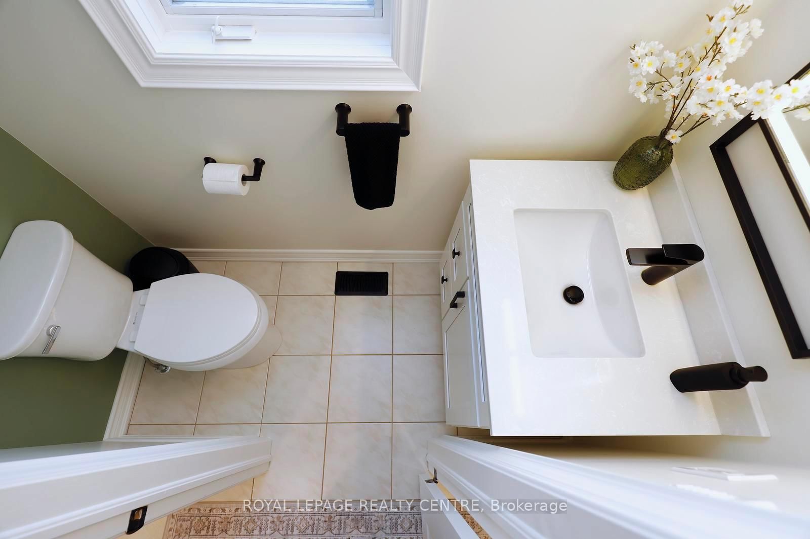 156 Chudleigh Street • Hamilton, ON photo 16
