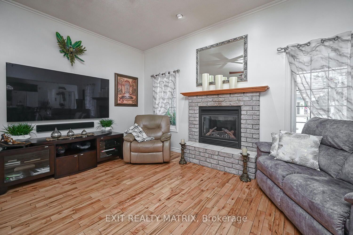 2573 Mitchell Street • Metcalfe, ON photo 4