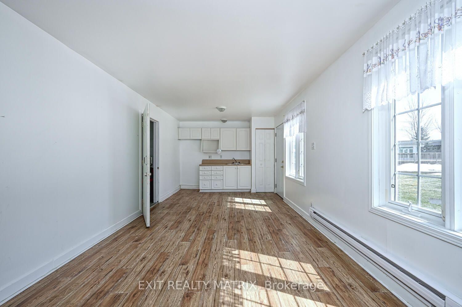 2573 Mitchell Street • Metcalfe, ON photo 41
