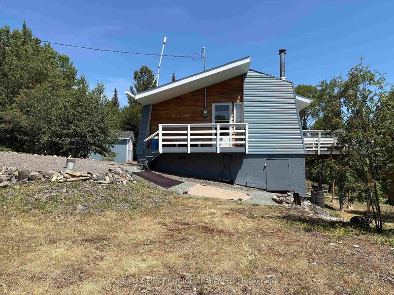 560 Little Trout Bay Rd.
