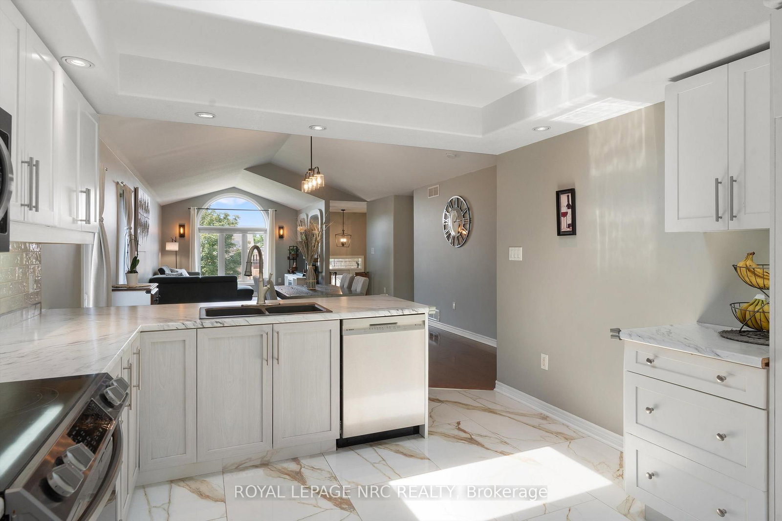 346 Clare Avenue • Welland, ON photo 13