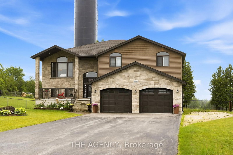 206 Meredith Way