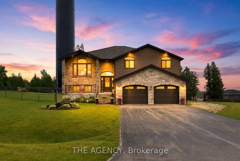 206 Meredith Way