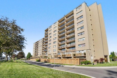 Condo leased at 807-15 Nicklaus Drive, Hamilton, Ontario, L8K 5J5 - Vincent - MLS: X13542740