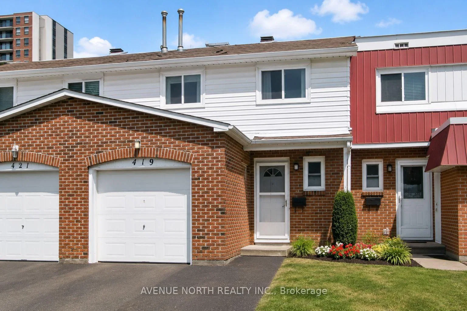 40 - 419 Armonia Private, Ottawa, ON