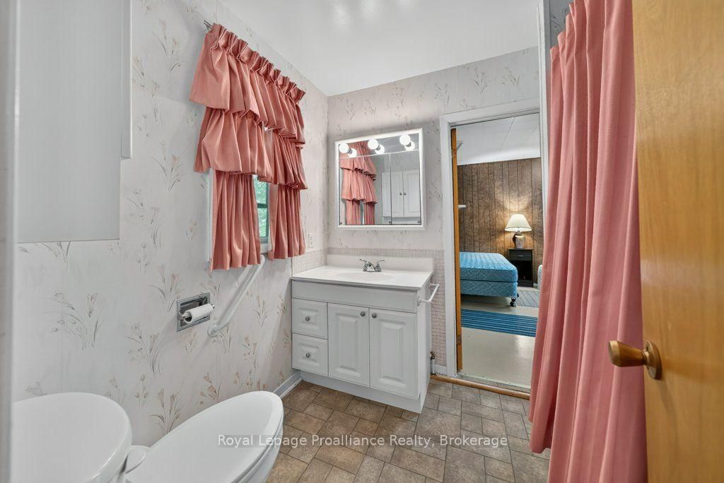1185 Hughes Landing Road • Cloyne, ON photo 24