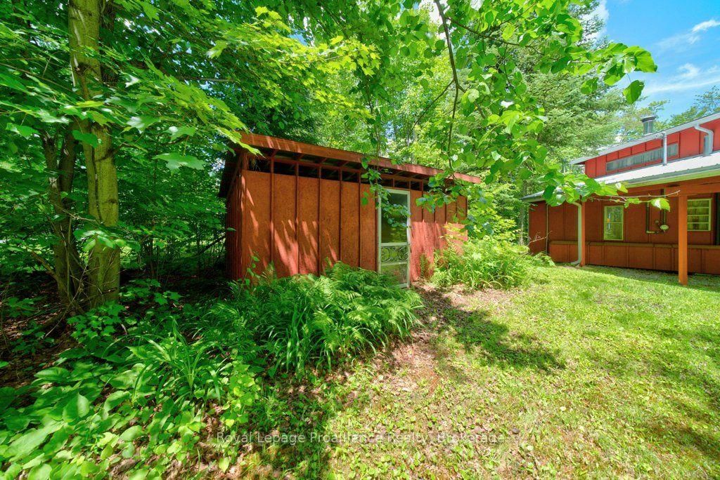 1185 Hughes Landing Road • Cloyne, ON photo 3