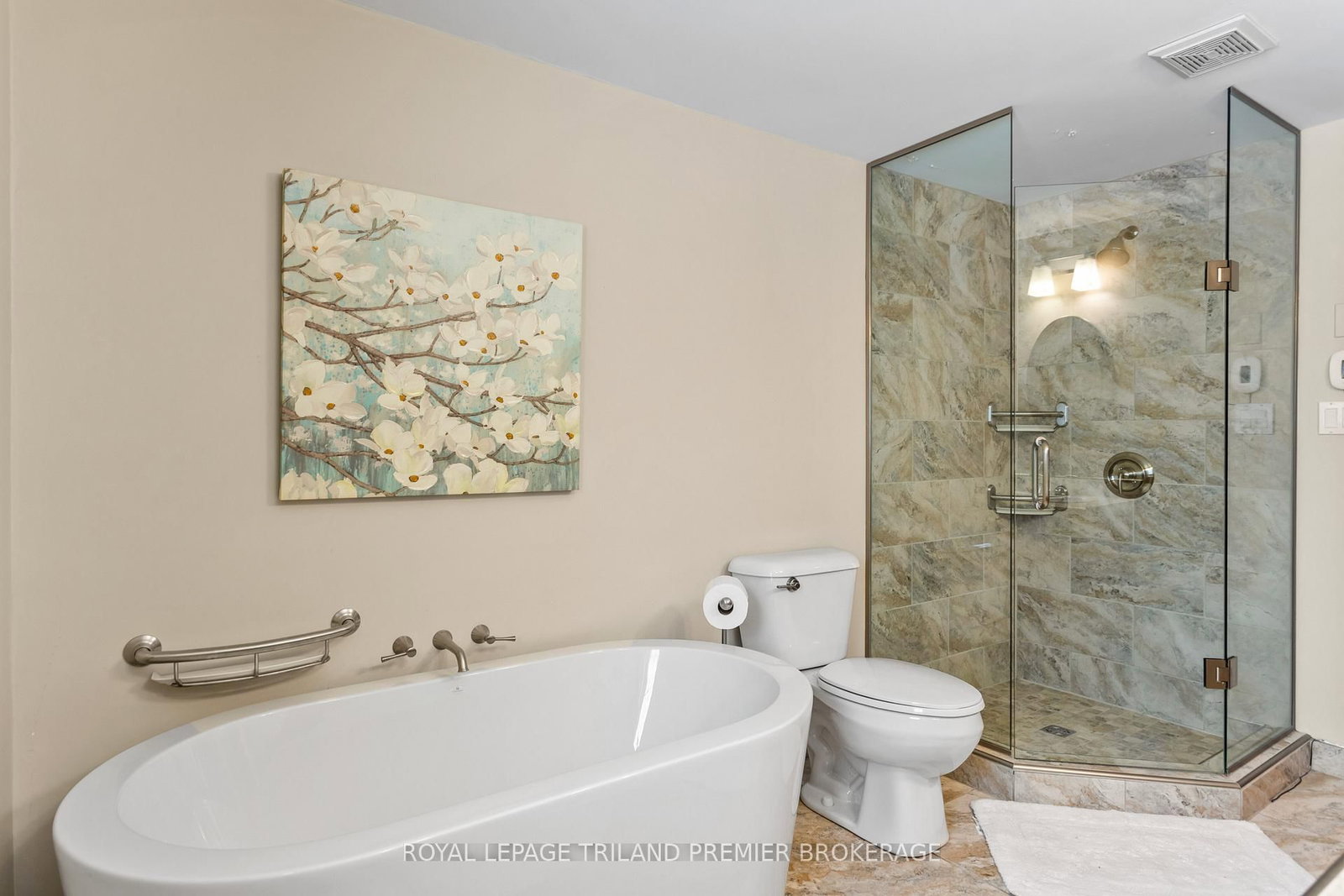 9936 ONTARIO Street • Lambton Shores, ON photo 31