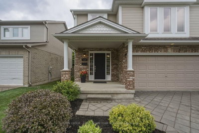1129 South Wenige Drive • London North, ON photo 3