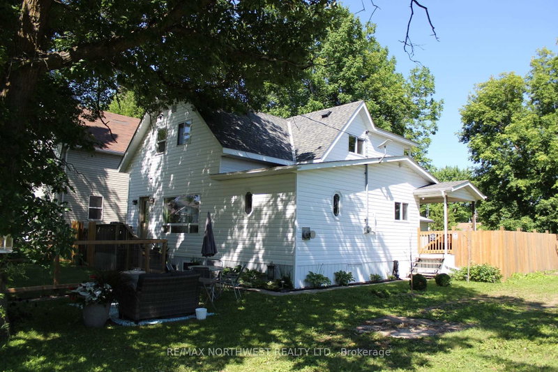 home for sale on 210 FIFTH ST null