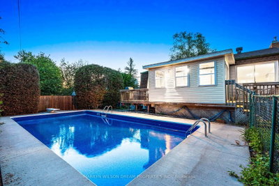 20 Coolbrook Crescent — photo 3