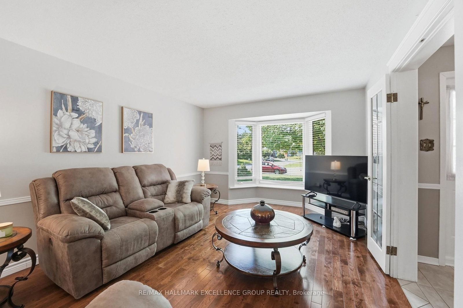 6126 Vineyard Drive • Ottawa, ON photo 8