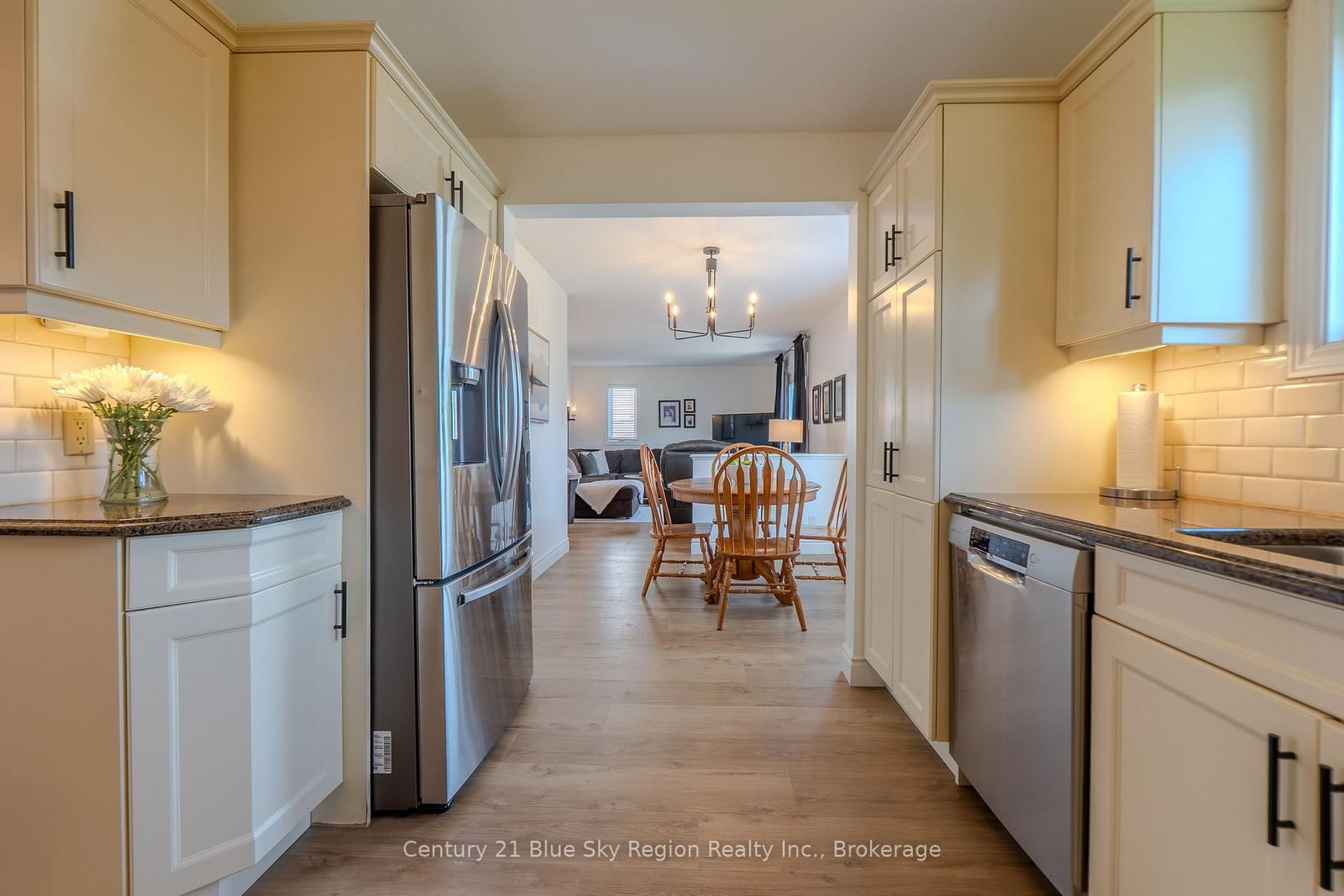 354 Elmwood Avenue • North Bay, ON photo 11