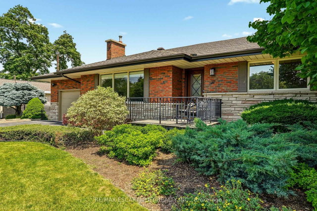 27 Brentwood Drive