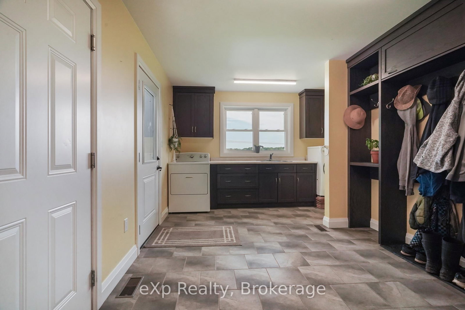 44032 Amberley Road • Howick, ON photo 28