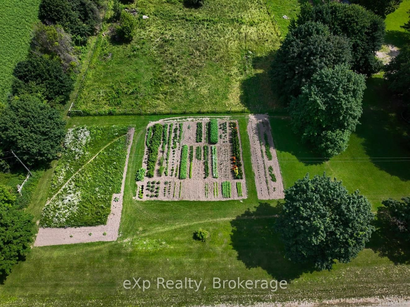 44032 Amberley Road • Howick, ON photo 45