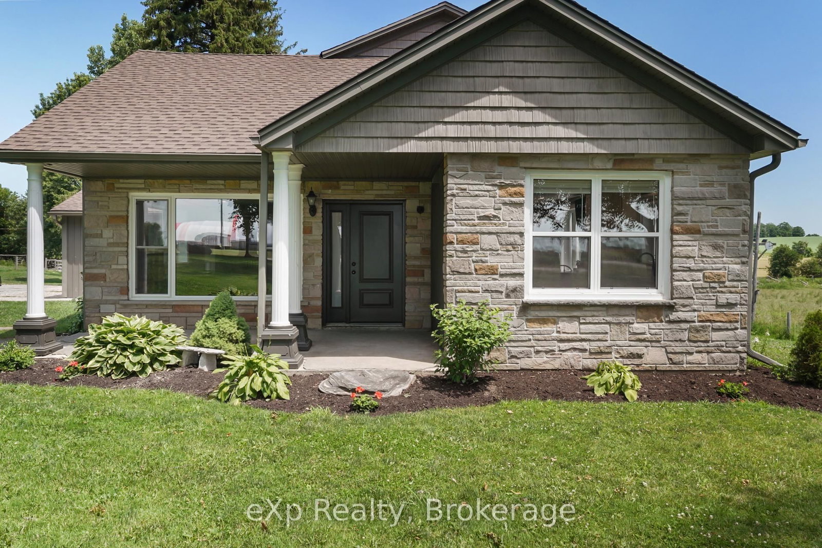 44032 Amberley Road • Howick, ON photo 5
