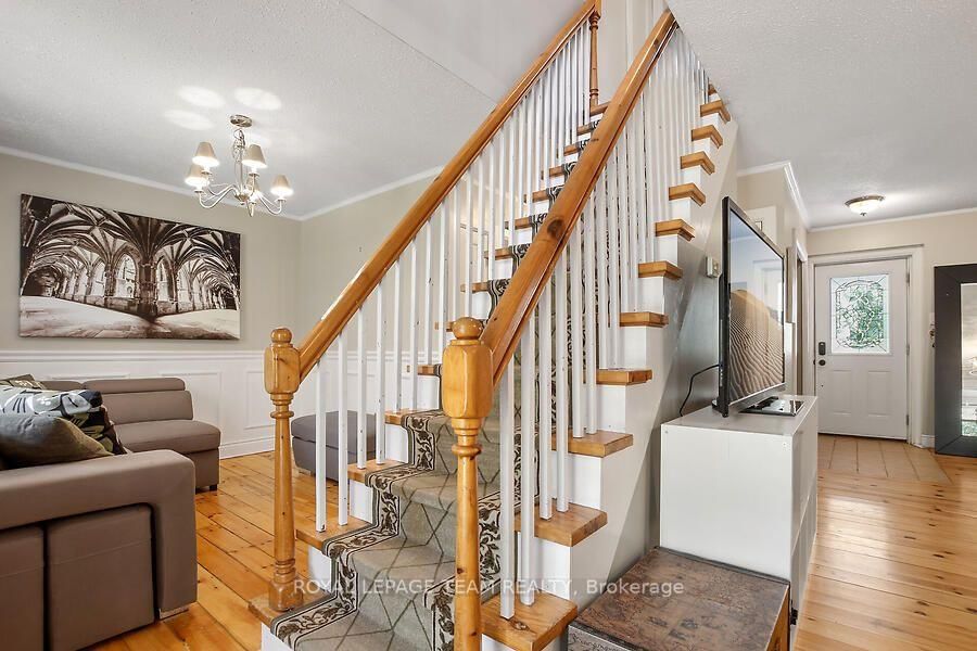 3636 Forestview Lane • Ottawa, ON photo 30