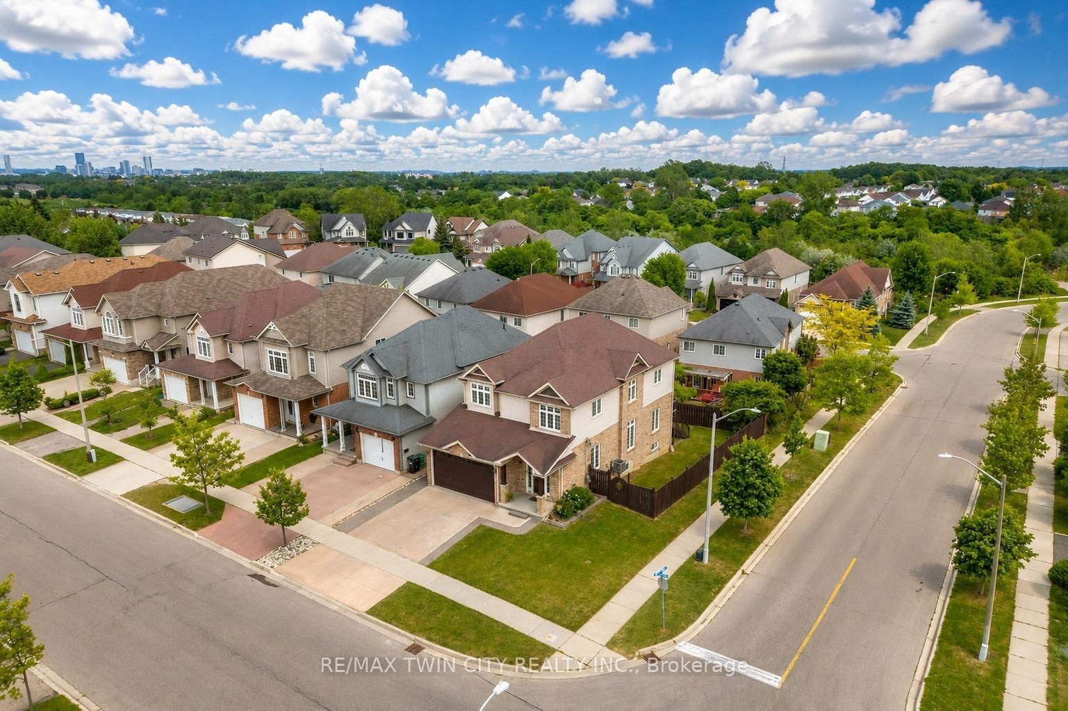 1263 Countrystone Drive • Kitchener, ON photo 46