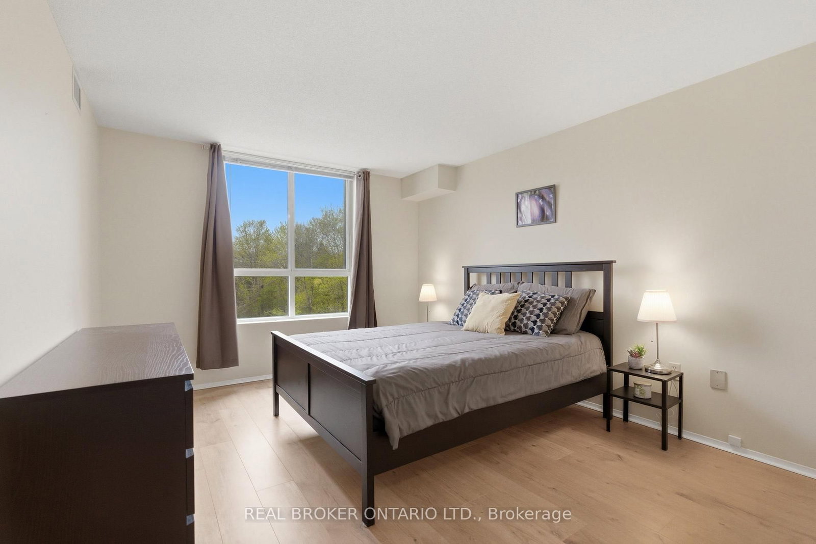 30 Blue Springs Drive • #215 • Waterloo, ON photo 23