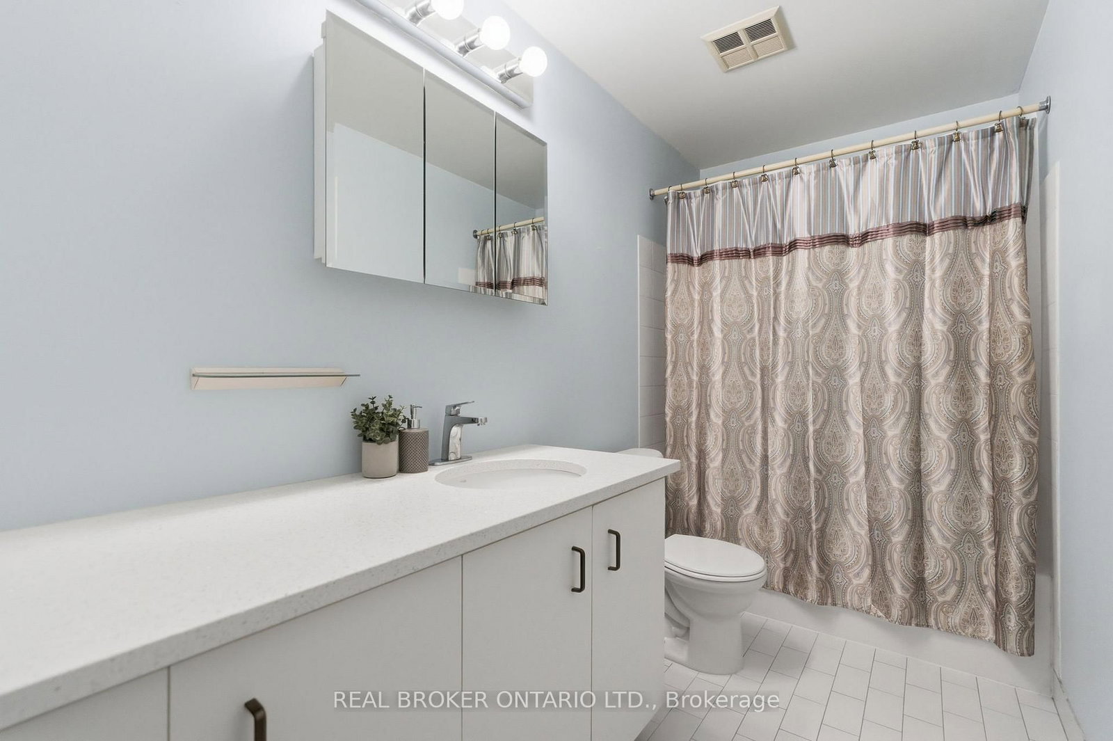 30 Blue Springs Drive • #215 • Waterloo, ON photo 27