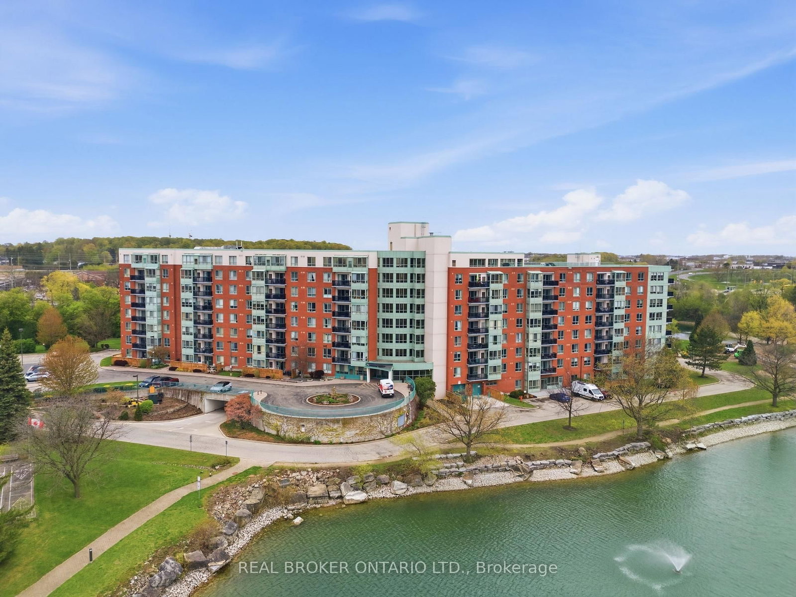 30 Blue Springs Drive • #215 • Waterloo, ON photo 7
