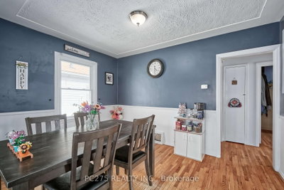 1127 Trafalgar Street • London East, ON photo 8