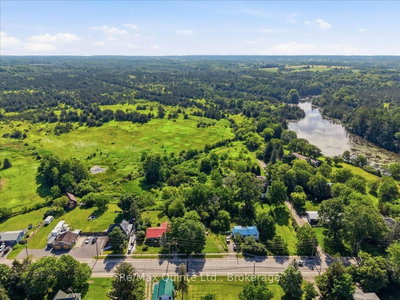 1581 County Rd 10 • Prince Edward County, ON photo 3