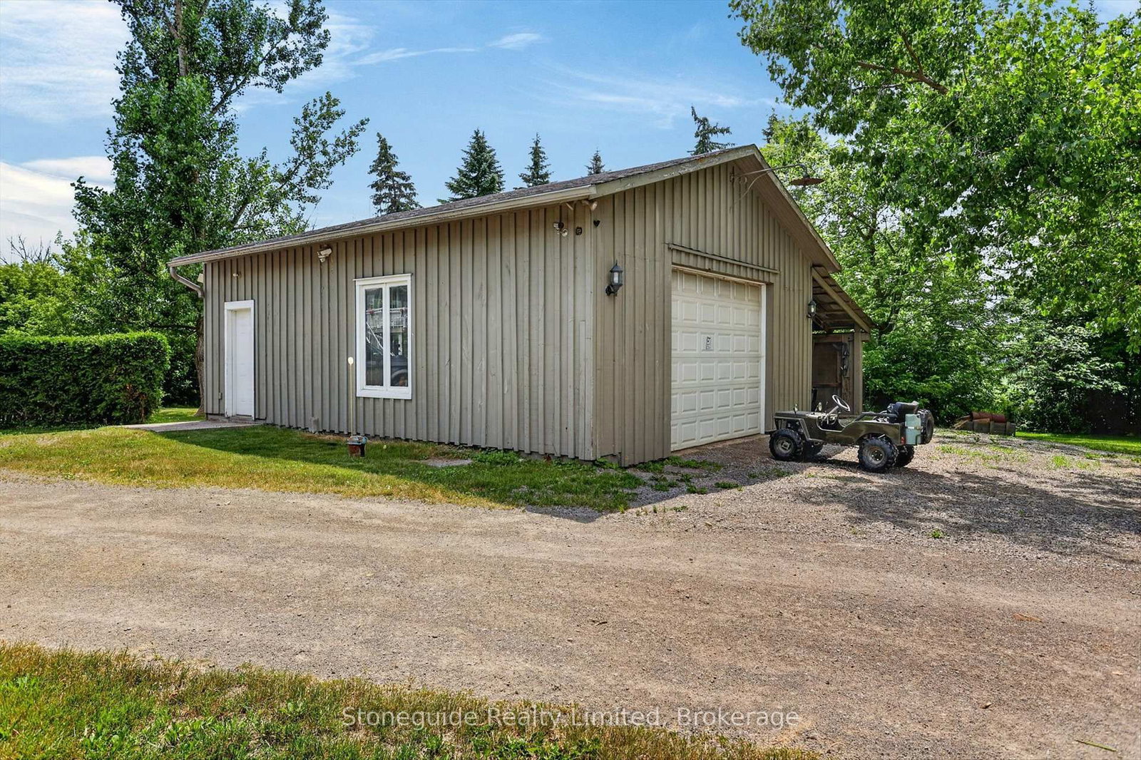 Listing Image 49