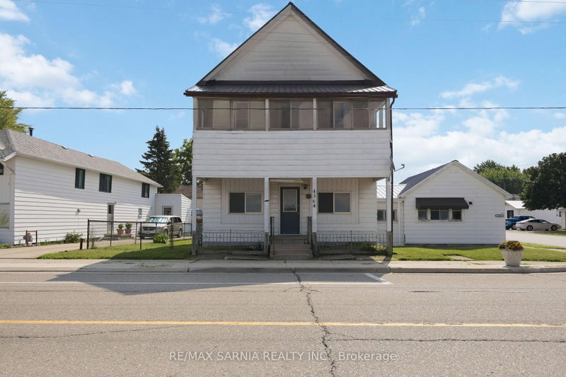 4364 St. Clair Parkway
