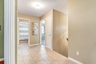 84 Anderson Street • Woodstock, ON photo 8