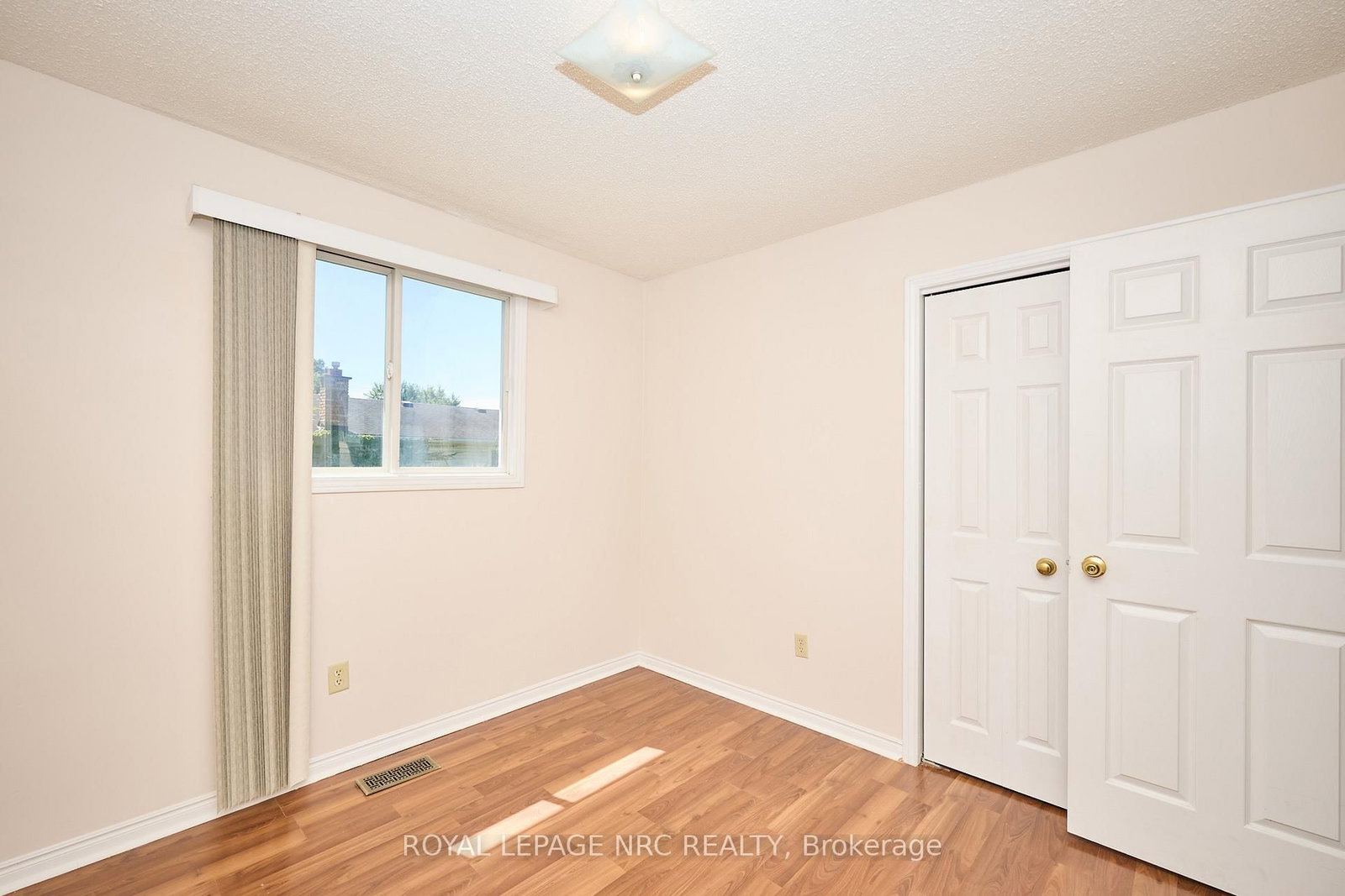 6090 Crimson Drive • Niagara Falls, ON photo 14