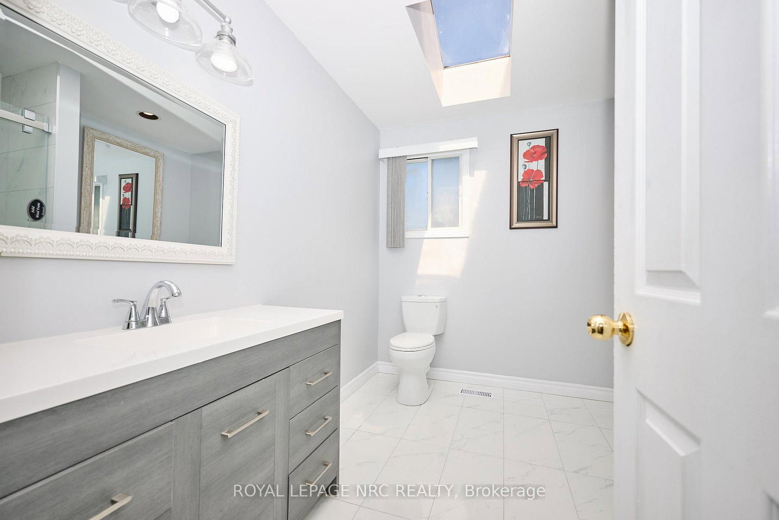 6090 Crimson Drive • Niagara Falls, ON photo 17