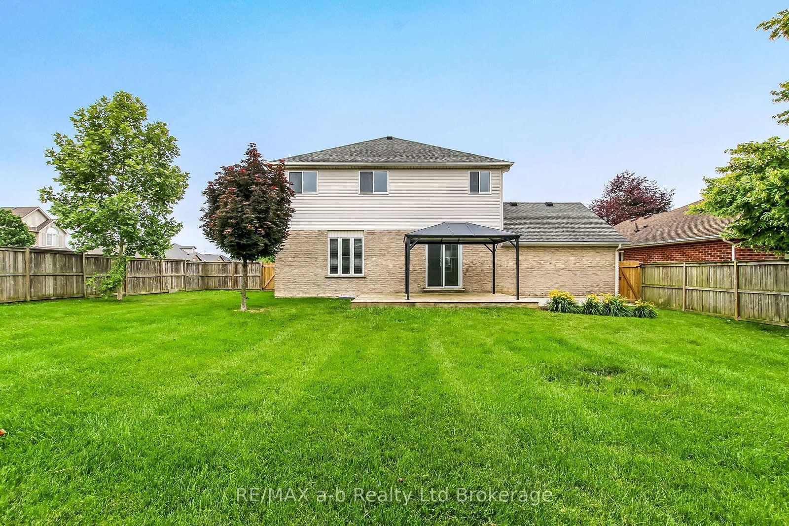 39 Primrose Drive • Tillsonburg, ON photo 5