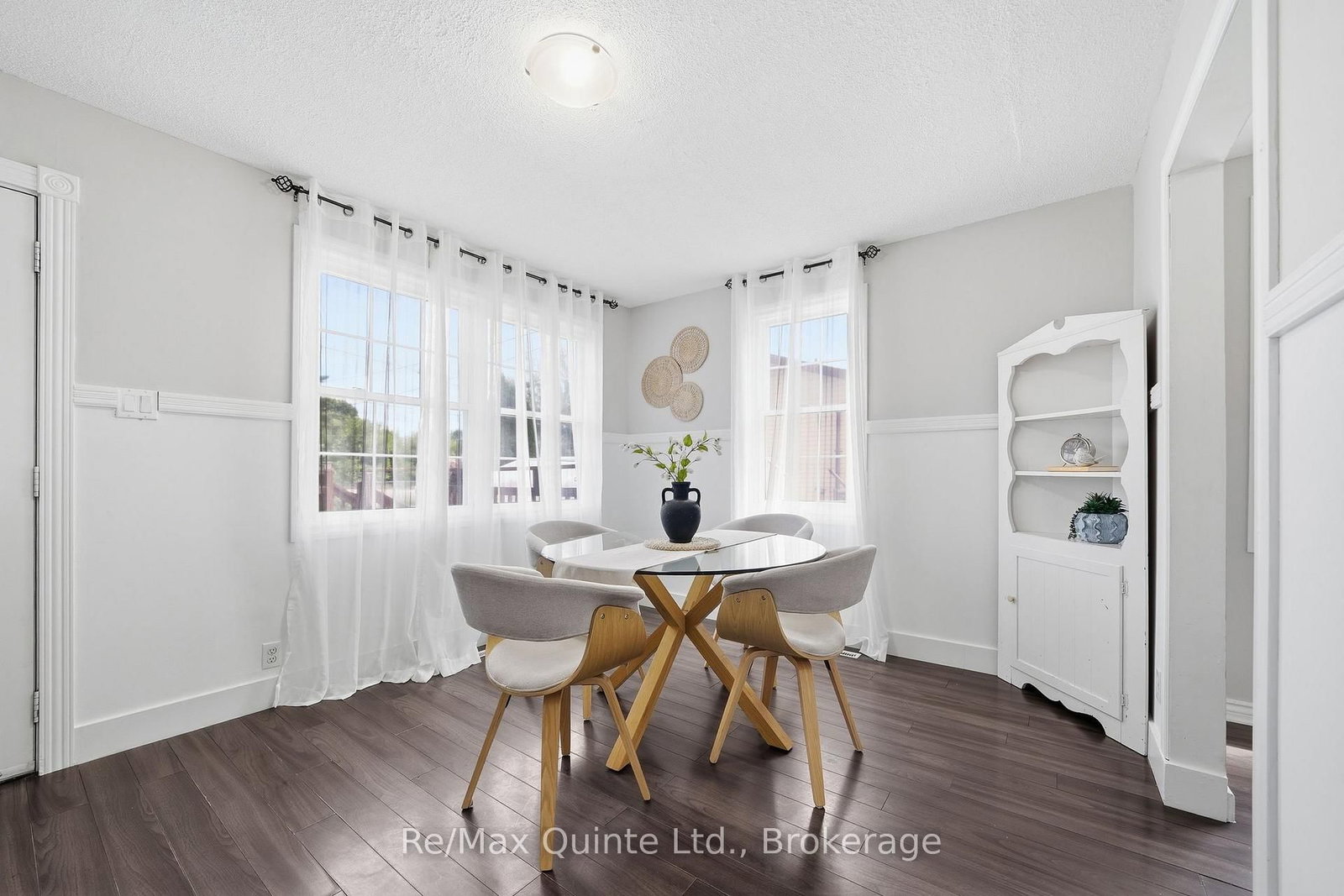 84 Campbell Street • Quinte West, ON photo 11