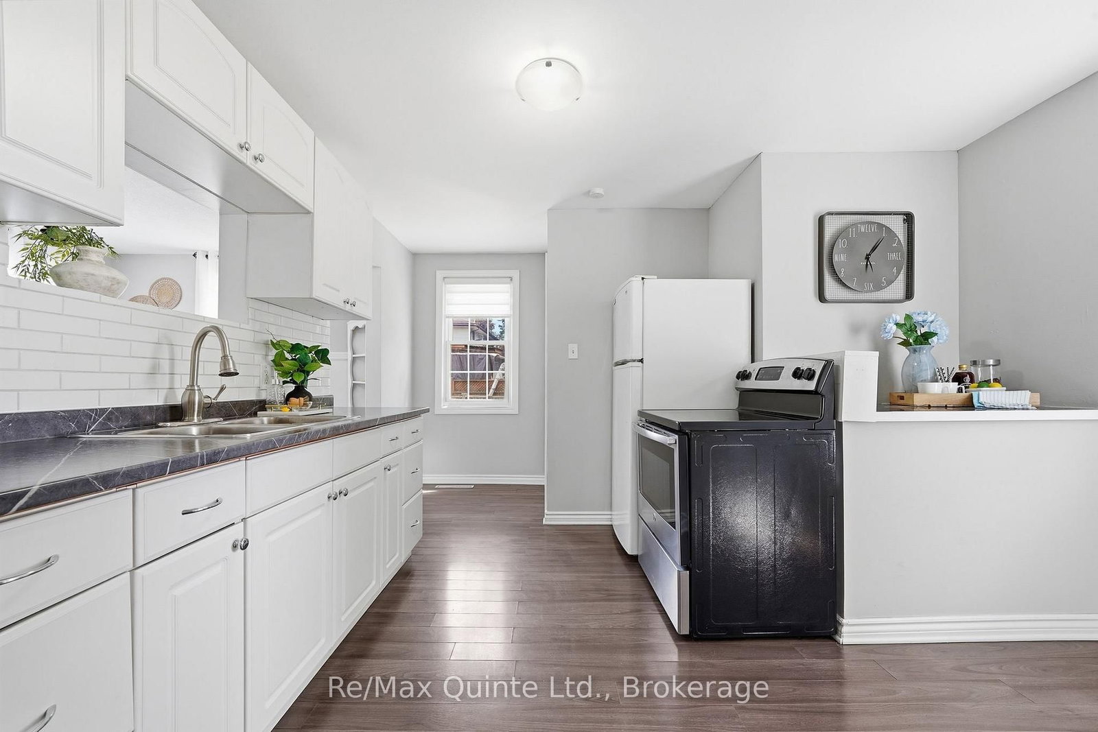 84 Campbell Street • Quinte West, ON photo 13