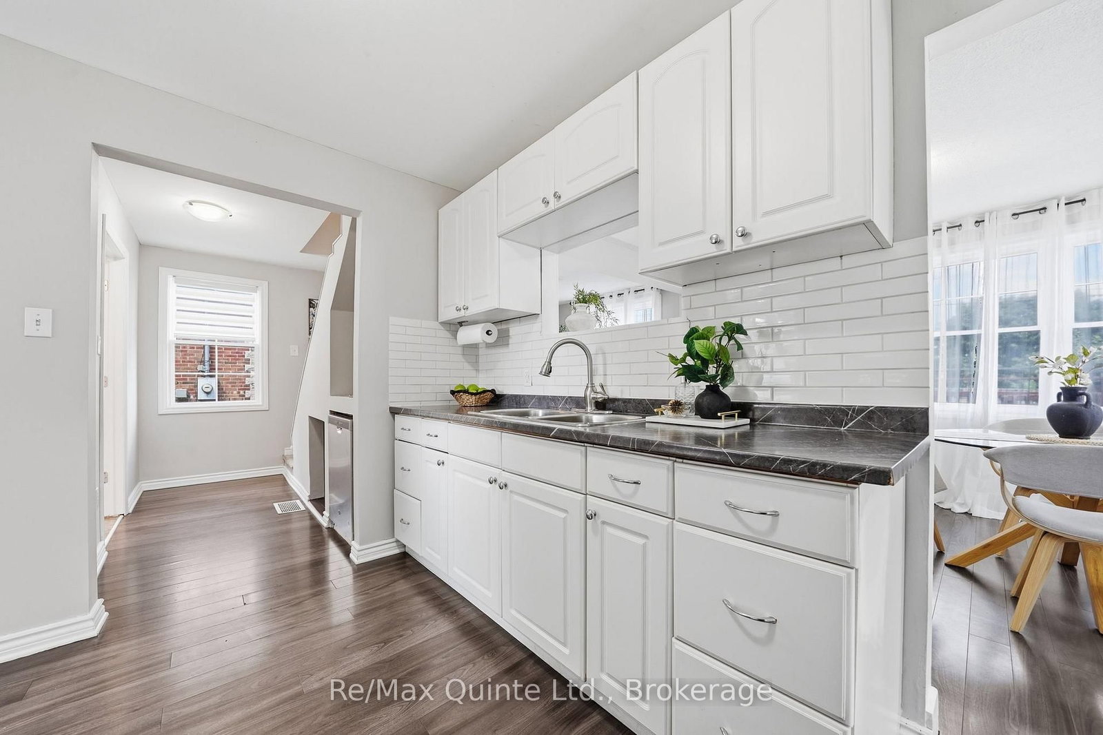 84 Campbell Street • Quinte West, ON photo 16