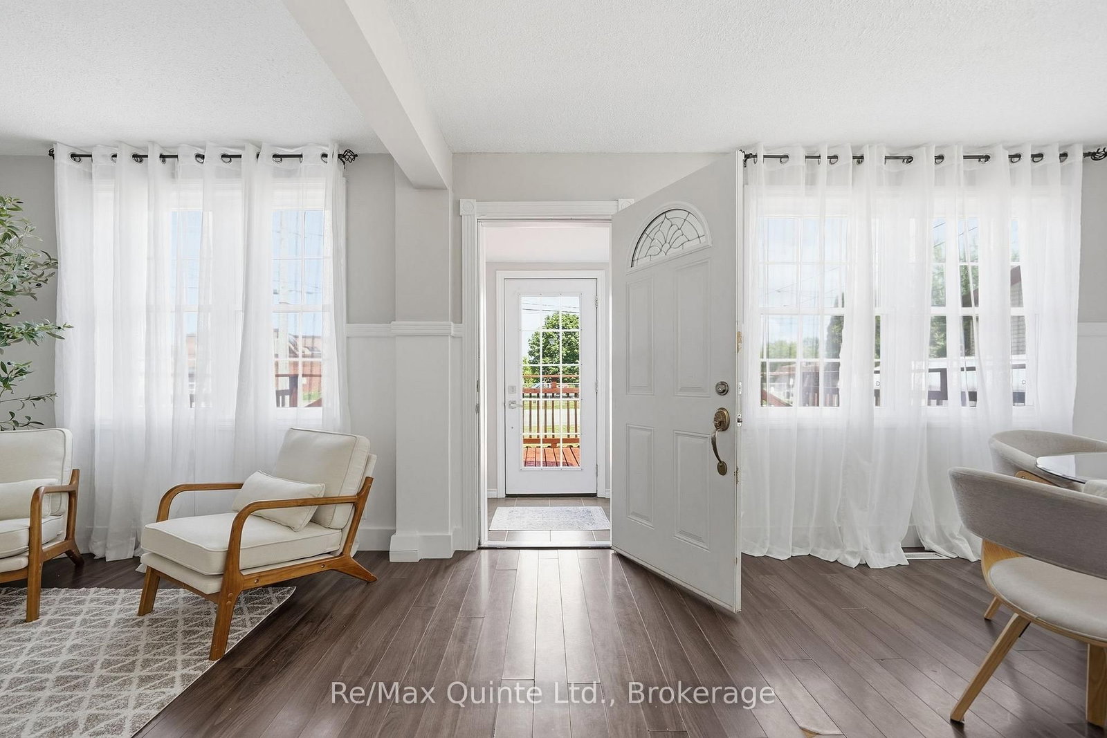 84 Campbell Street • Quinte West, ON photo 8