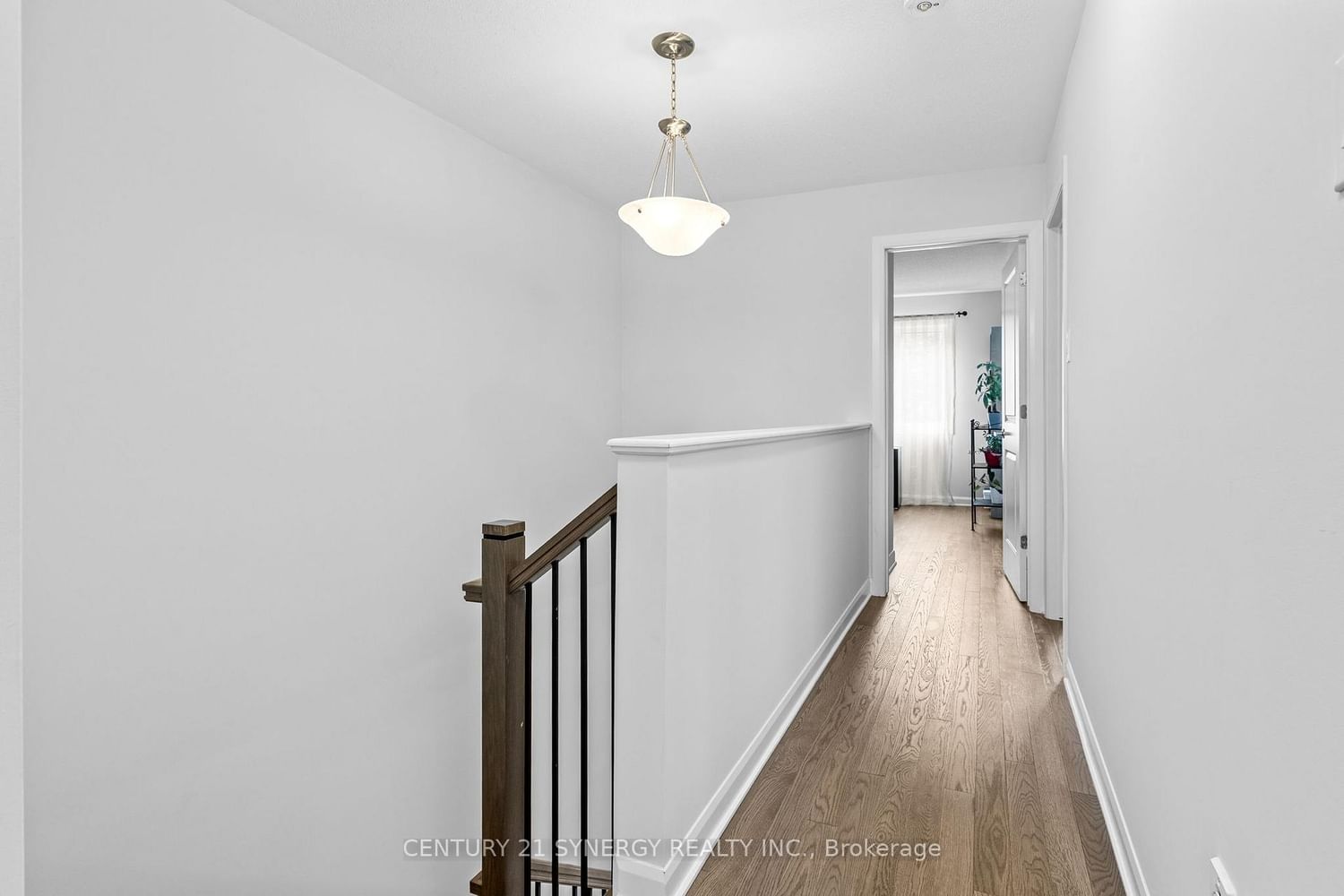 112 Attwell Private • Ottawa, ON photo 19