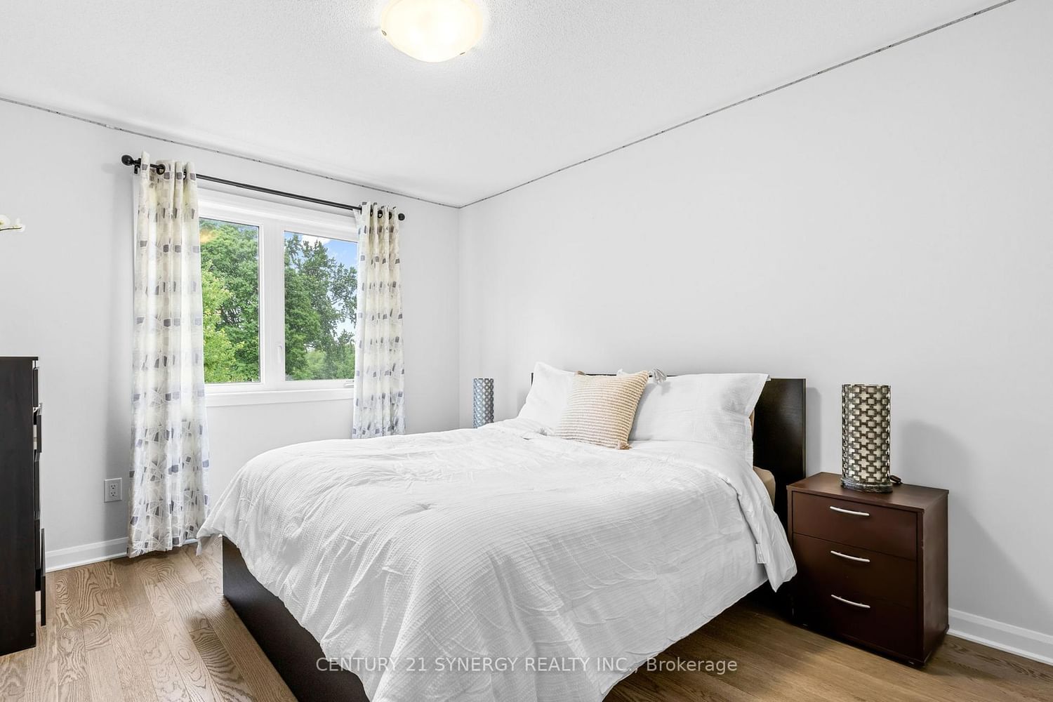 112 Attwell Private • Ottawa, ON photo 26