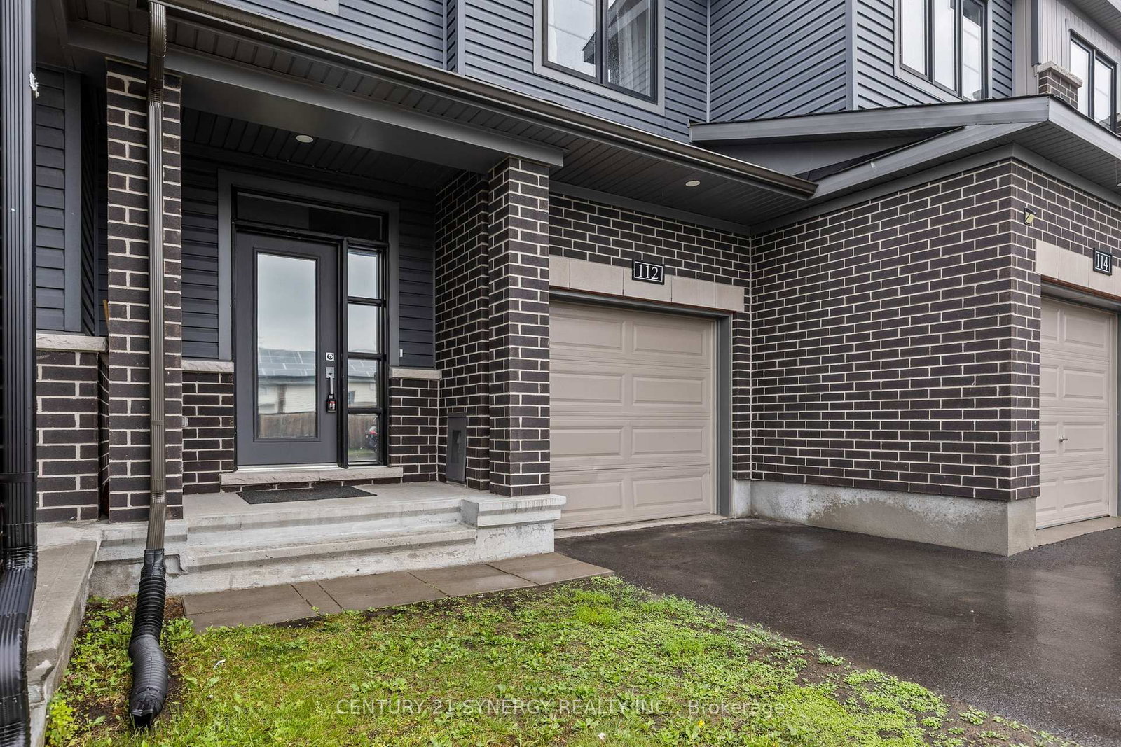 112 Attwell Private • Ottawa, ON photo 3