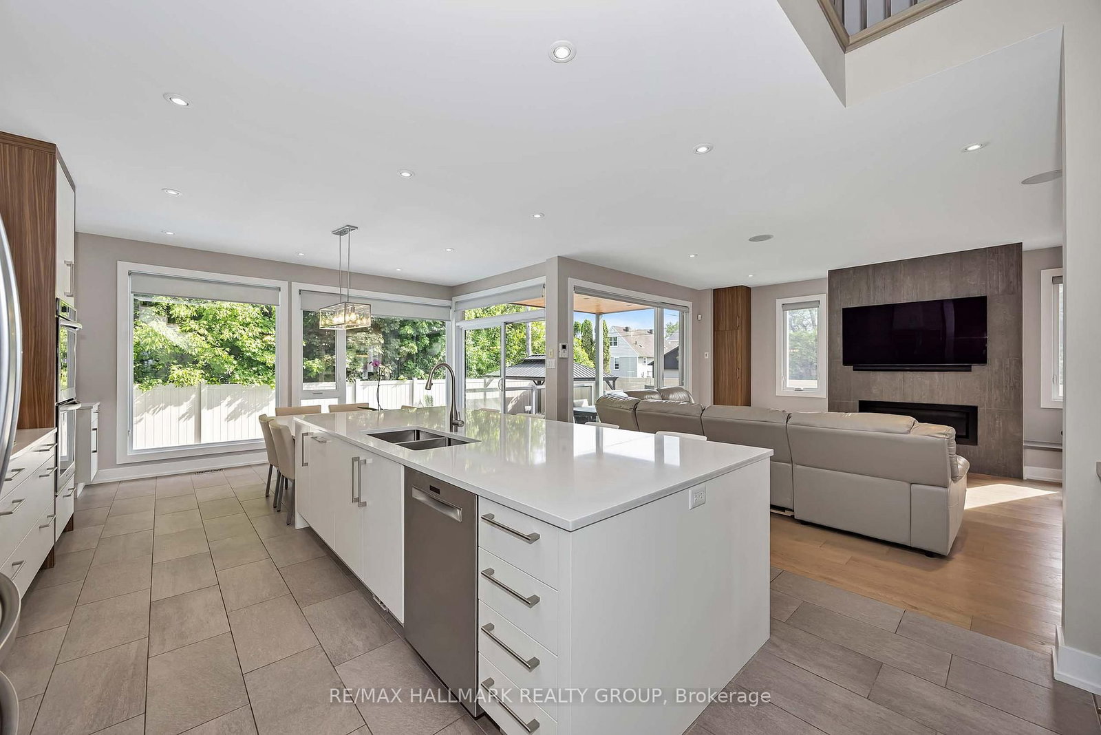 88 Withrow Avenue • Ottawa, ON photo 14