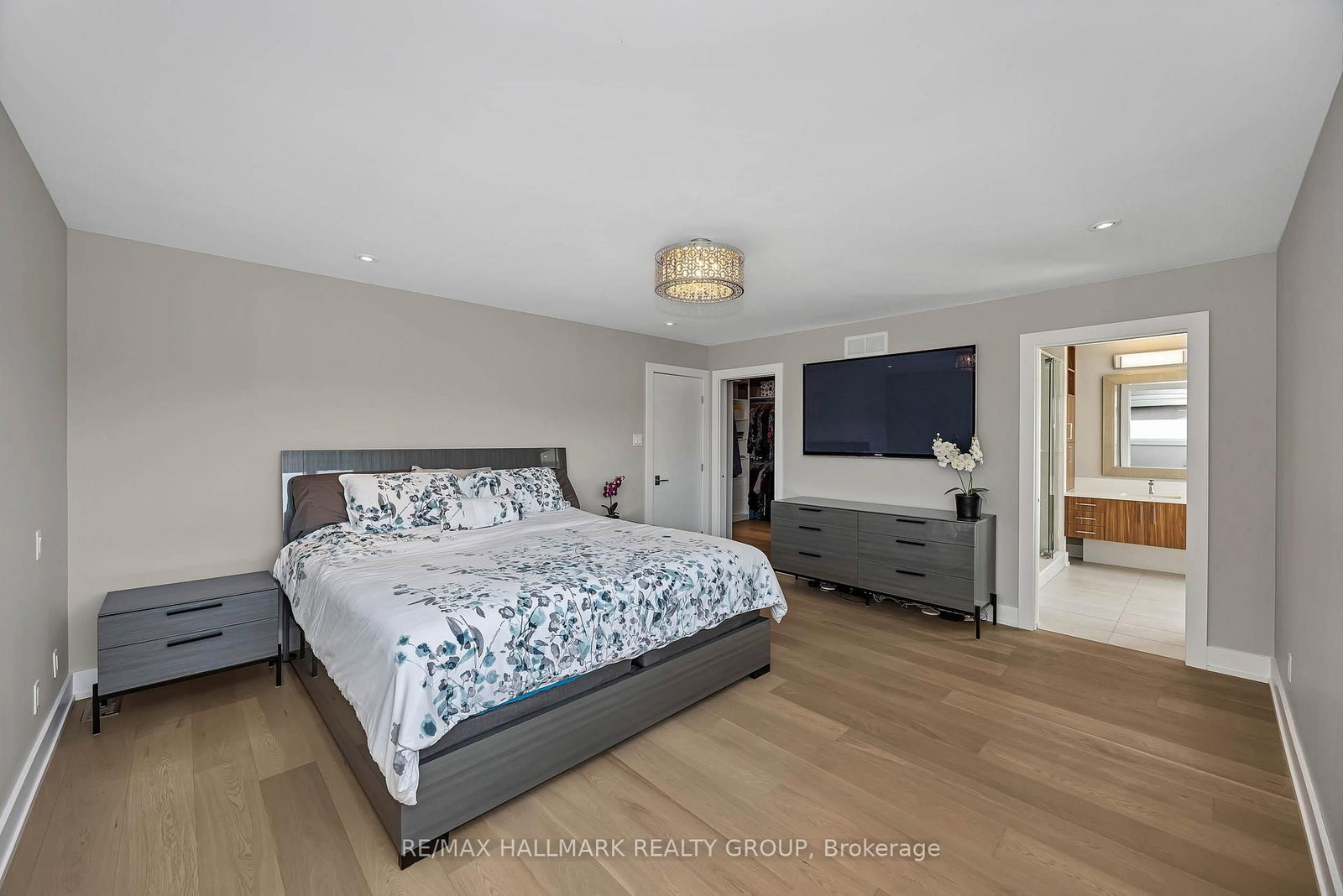 88 Withrow Avenue • Ottawa, ON photo 28