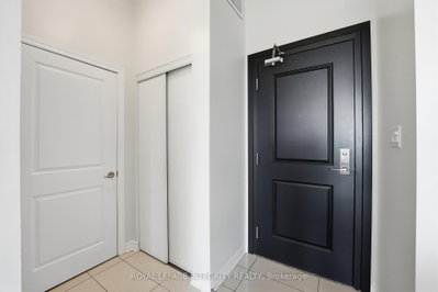 Unit 310 — 682 Churchill Avenue N — more photos