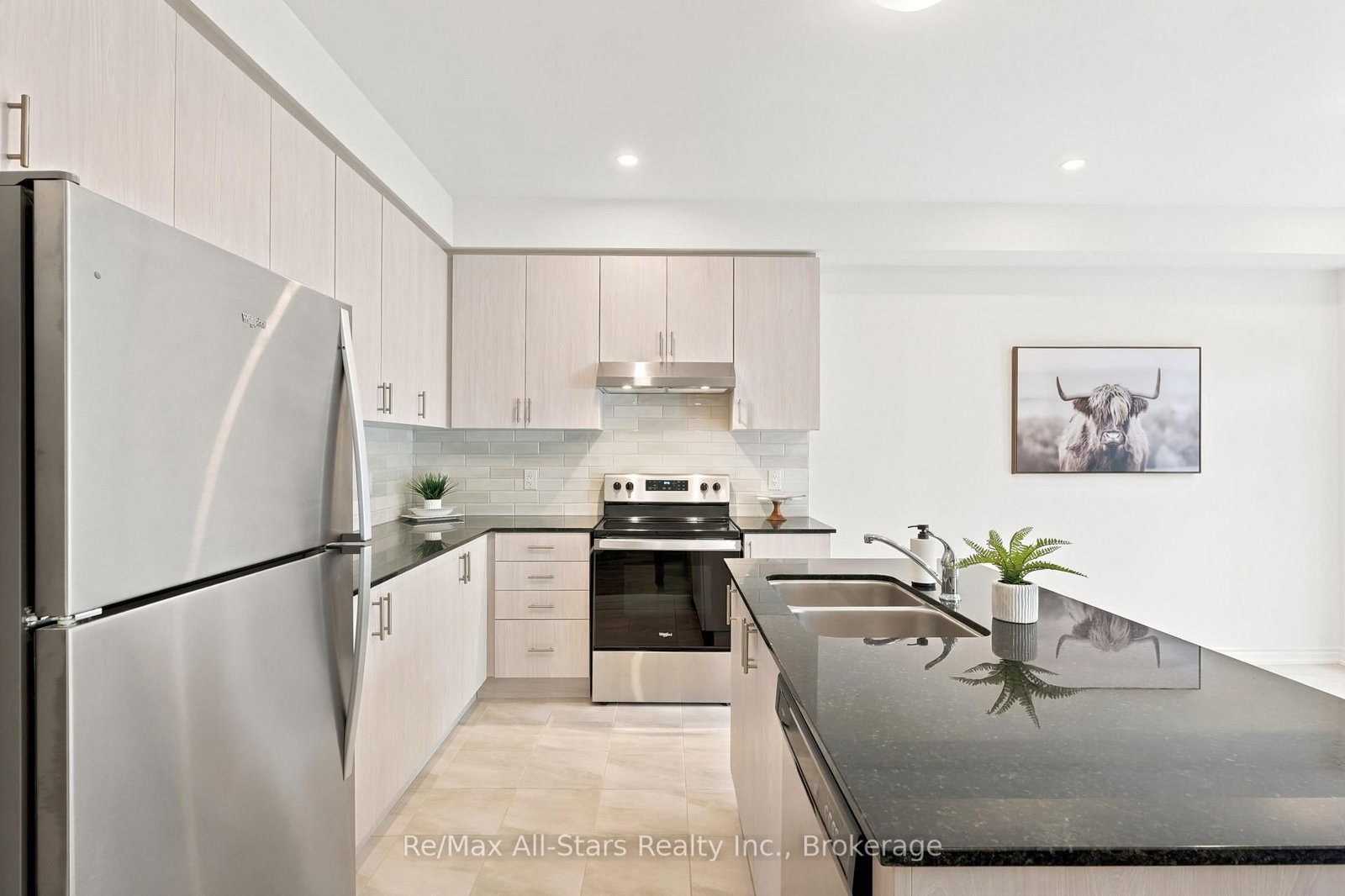 67 Hillcroft Way • Kawartha Lakes, ON photo 14