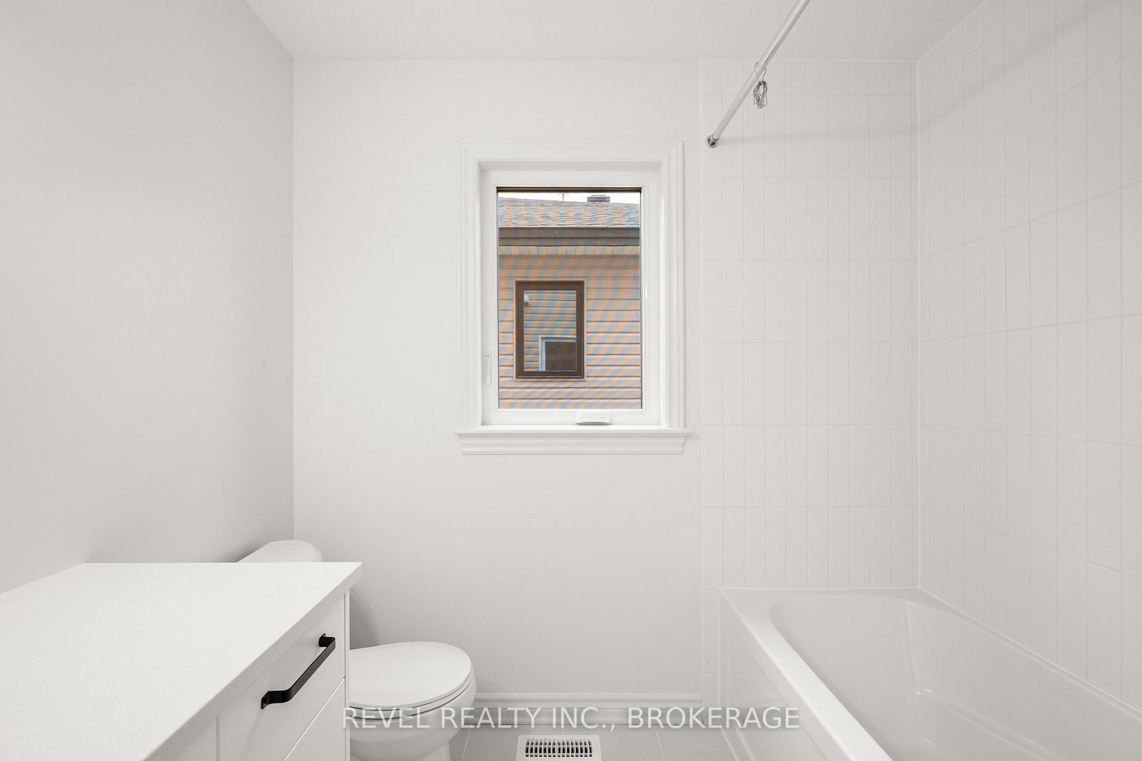 1075 Barrow Avenue • Kingston, ON photo 25