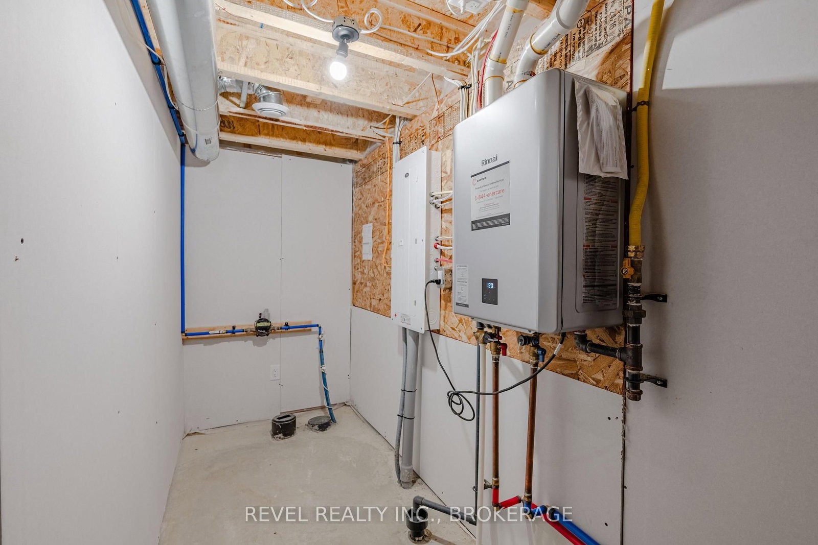 1075 Barrow Avenue • Kingston, ON photo 33